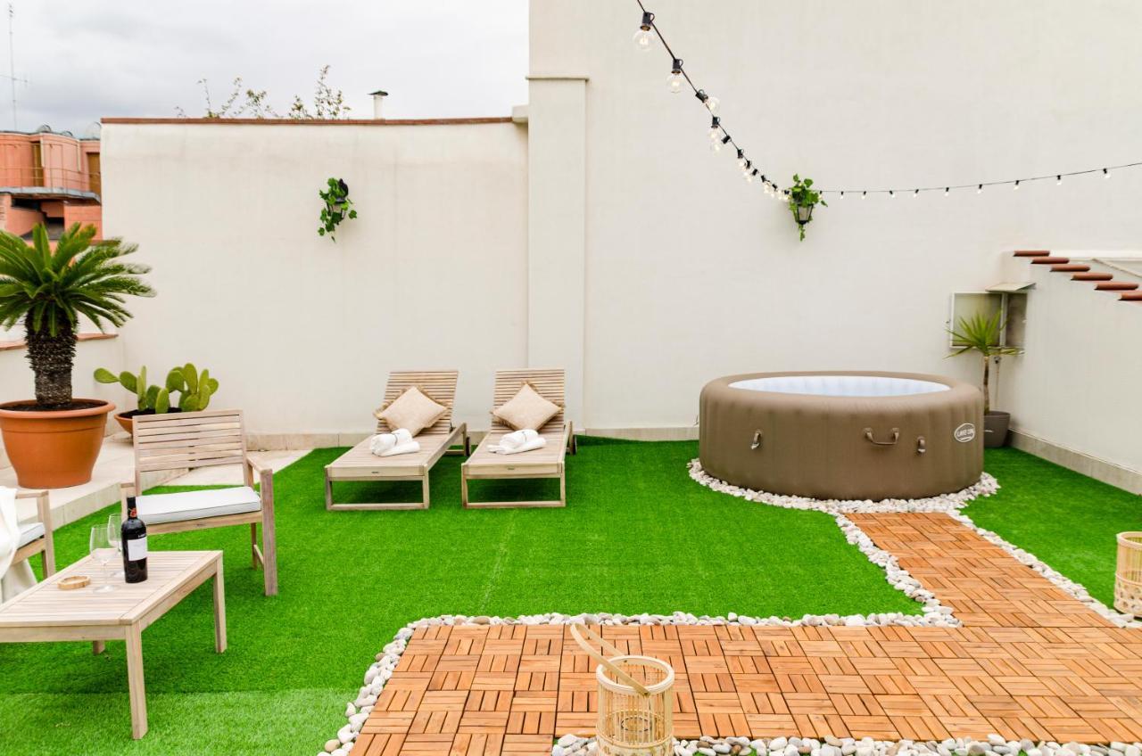 דירות בארי Apulialux Private 100Mq Rooftop Oasis W Jacuzzi מראה חיצוני תמונה